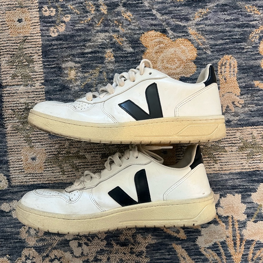 Veja Women's White and Black Sneakers